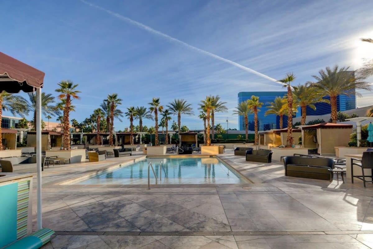 Mgm Signature-20-609 Strip View Jacuzzi Studio Las Vegas Bagian luar foto